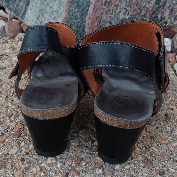 Taos Carousel 2 black leather wedge heel sandals w/ silver hardware womens - Picture 4 of 9